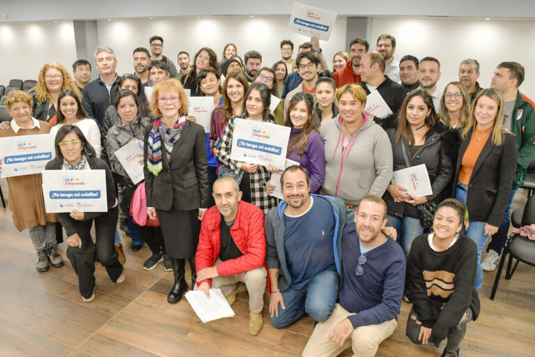Lee más sobre el artículo ULP Emprende entregó 30 créditos a estudiantes