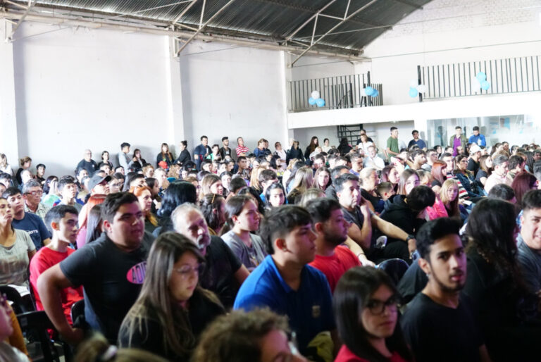 Lee más sobre el artículo Se sumaron más de 260 jóvenes al Programa Empezar