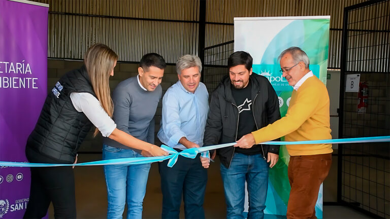 Lee más sobre el artículo Se inauguró el primer Centro de Almacenamiento Transitorio de envases vacíos fitosanitarios