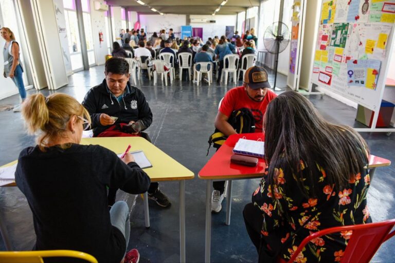 Lee más sobre el artículo Inclusión Social: comienza la inscripción para los créditos blandos de Gobierno
