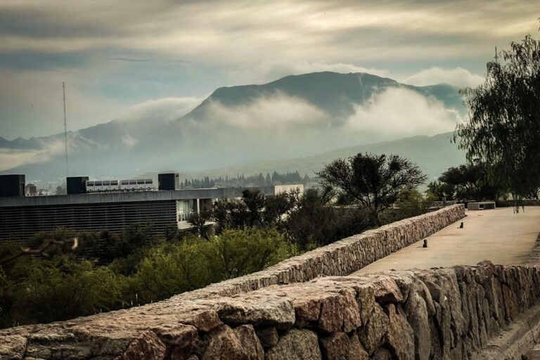 Lee más sobre el artículo Se espera un fin de semana con viento y descenso de temperatura