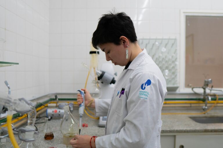 Lee más sobre el artículo Avanza la investigación para la producción de aceite de cannabis medicinal en San Luis