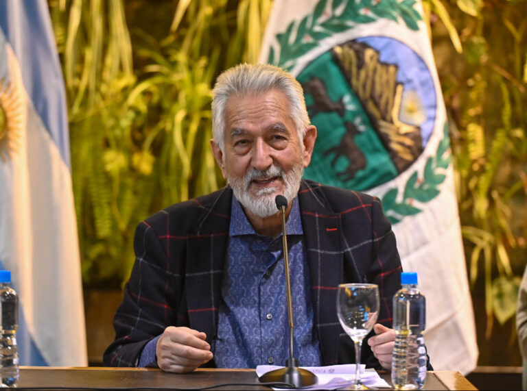 Lee más sobre el artículo El gobernador anunció importantes incrementos salariales