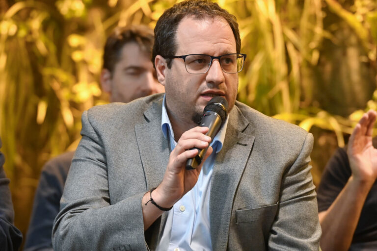 Lee más sobre el artículo Carrera sanitaria: percibirán un 100% de bloqueo de títulos
