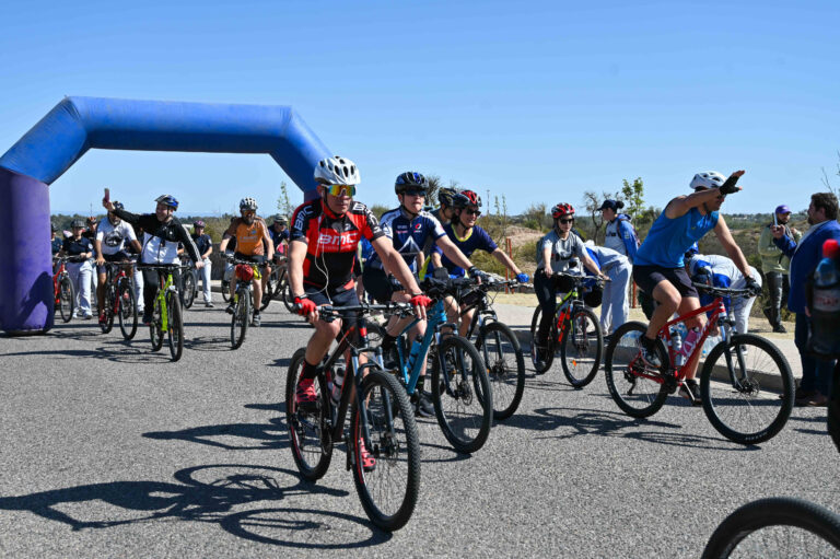 Lee más sobre el artículo Unas 200 personas participaron de la Bicicleteada por la Paz