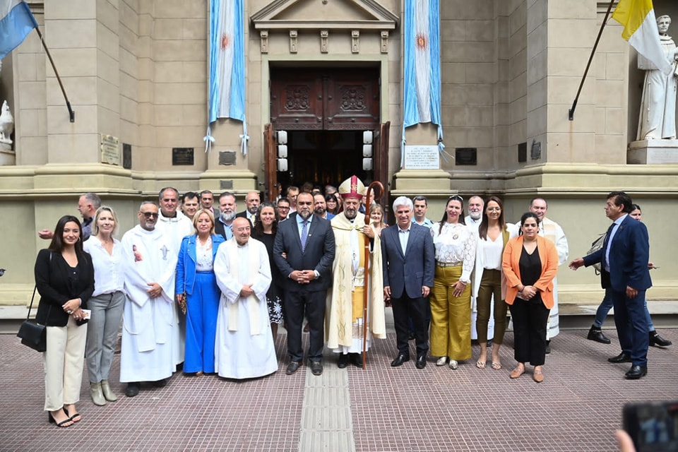 Read more about the article 167° aniversario: los festejos iniciaron con el Tedeum en la Parroquia Nuestra Señora de la Merced