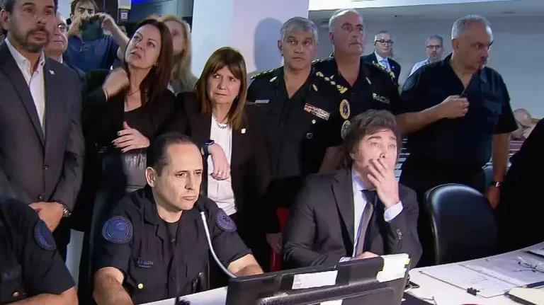 Lee más sobre el artículo Bullrich analizó con Milei el operativo: “Se alcanzaron los logros en orden y seguridad”