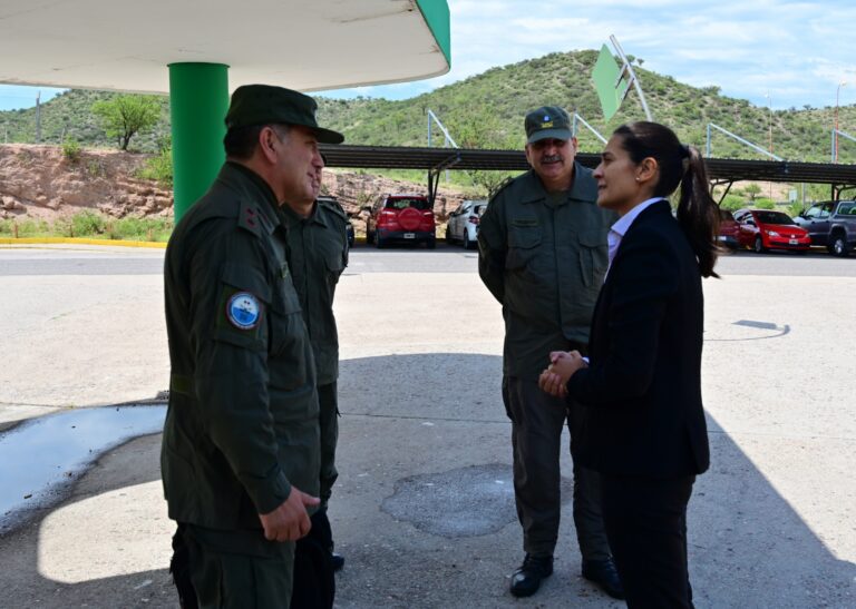Lee más sobre el artículo Gendarmería llegó a San Luis y visitó en La Punta un posible lugar para establecer su base