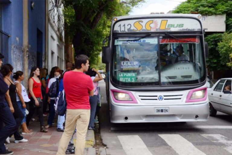 Lee más sobre el artículo Reducción de subsidios al transporte público de pasajeros del interior del país