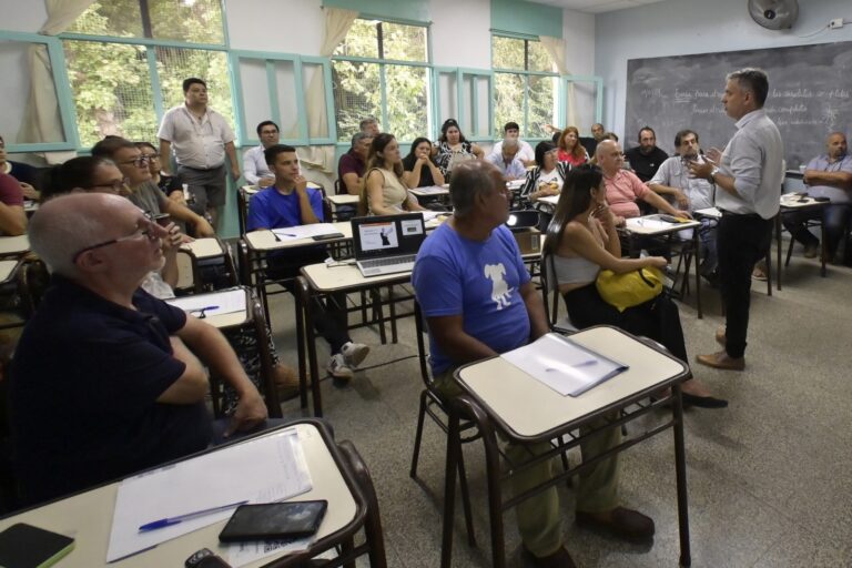 Lee más sobre el artículo Capacitación Gratuita para Emprendedores: Impulso al Comercio Electrónico en San Luis y Villa Mercedes