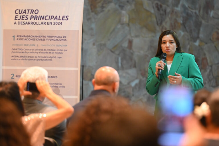 Lee más sobre el artículo Fortalecimiento Institucional: Más de 40 nuevas ONG constituidas en toda la provincia
