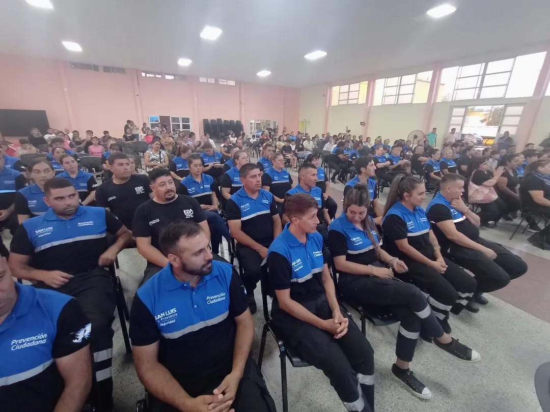 Read more about the article Más de 1200 Agentes de Prevención Ciudadana Finalizan Exitosamente sus Cursos de Capacitación en San Luis