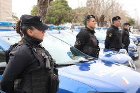 You are currently viewing Se anotaron más de 70 policías retirados en Santa Fe para combatir el narcotráfico