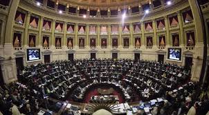 Read more about the article Ley de Bases: el megaproyecto llega al recinto de la Cámara de Diputados y el Gobierno se entusiasma con la media sanción