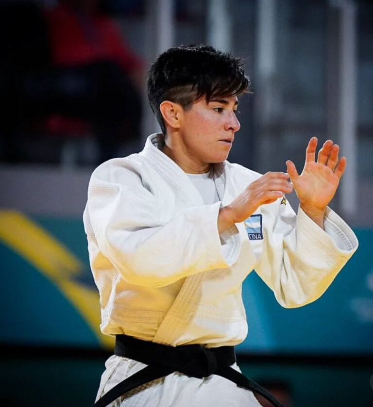 Lee más sobre el artículo Keisy Perafán inicia gira en África con el apoyo de San Luis para clasificar a París 2024