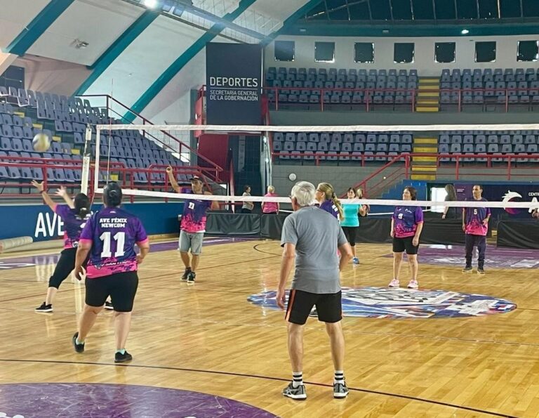 Lee más sobre el artículo ¡Un Nuevo Comienzo para Nuestros Mayores! ‘Grandes Amigos’ Llega para Transformar Vidas