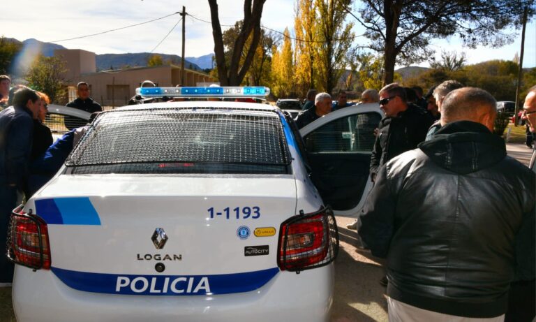Lee más sobre el artículo Choferes de nuevos patrulleros reciben capacitación especializada