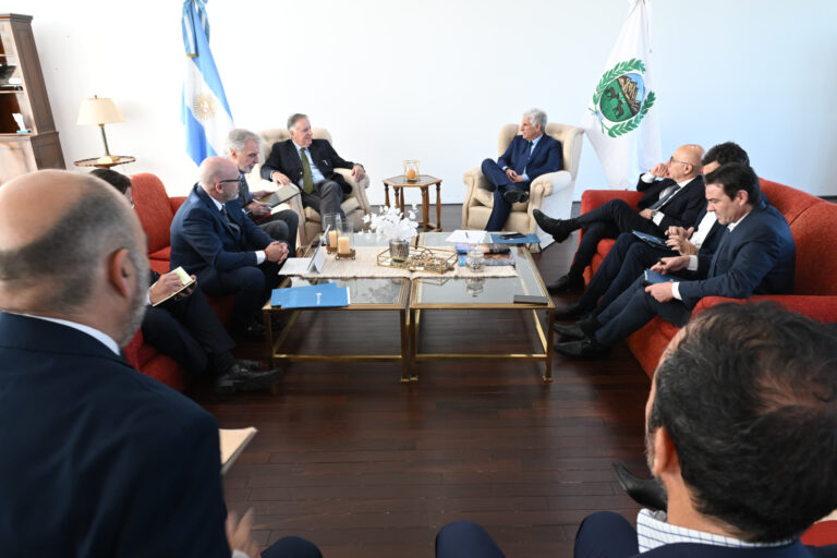 Lee más sobre el artículo La Provincia y el Banco Nación lanzarán un ambicioso plan de financiamiento para impulsar el desarrollo local