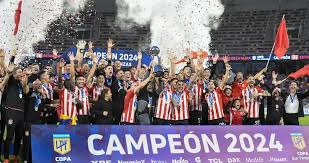 Read more about the article Estudiantes se consagró campeón de la Copa de la Liga al vencer a Vélez en los penales
