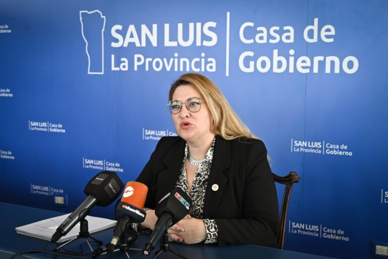 Lee más sobre el artículo Todos los estudiantes de escuelas públicas ya desayunan en sus establecimientos