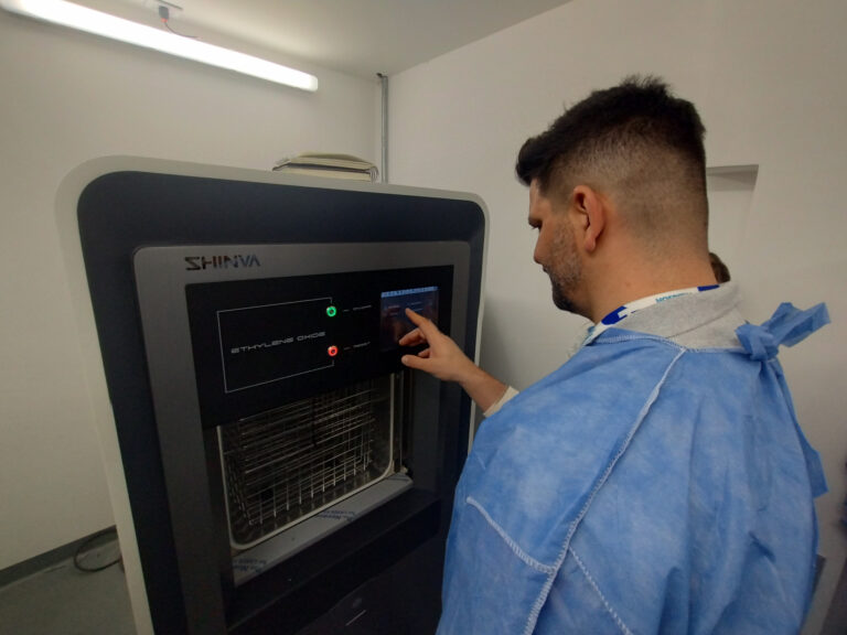 Lee más sobre el artículo El Hospital ‘Ramón Carrillo’ incorpora tecnología avanzada para esterilización