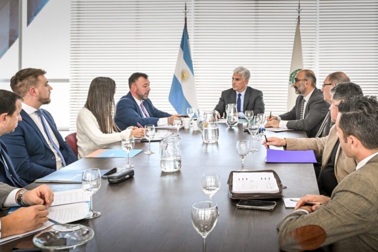 Lee más sobre el artículo San Luis y el Banco Nación impulsan el crecimiento de pymes con nueva línea de créditos