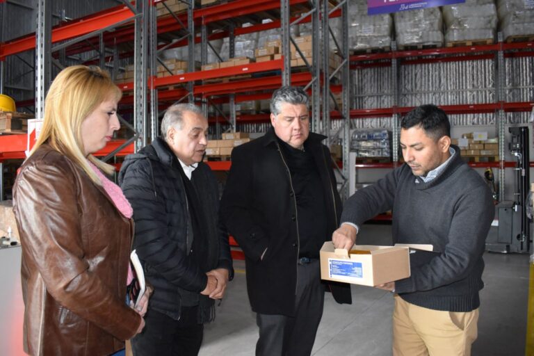 Lee más sobre el artículo Laboratorios Puntanos expande horizontes: próxima exportación y nuevas inversiones en Justo Daract