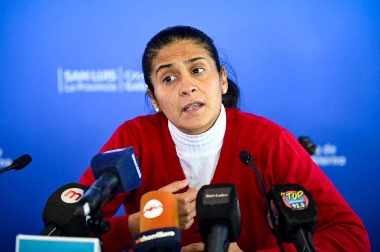 Lee más sobre el artículo Seguirán los controles estrictos en los complejos penitenciarios, afirma la ministra de Seguridad