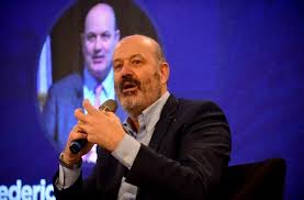 Lee más sobre el artículo El Gobierno ya puede avanzar con la reforma del Estado y aplicar la ley de prescindibilidad