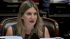 Lee más sobre el artículo Diputados definirá mañana si arma una comisión para investigar la conducta de los libertarios que se reunieron con represores