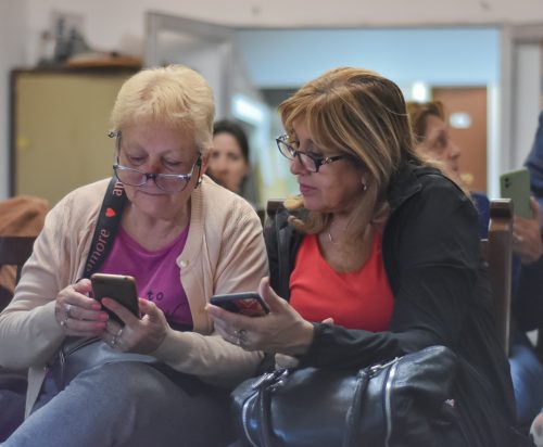 Lee más sobre el artículo La ULP ofrece taller de alfabetización digital para personas mayores en San Luis