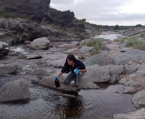 Lee más sobre el artículo San Luis Agua realiza control de calidad del agua en el río Conlara