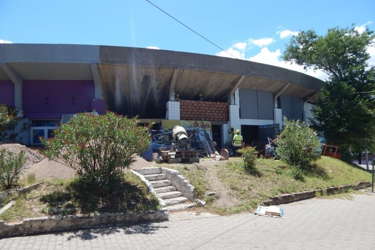 Lee más sobre el artículo El Gobierno realiza mejoras en el Complejo Deportivo ‘Ave Fénix’