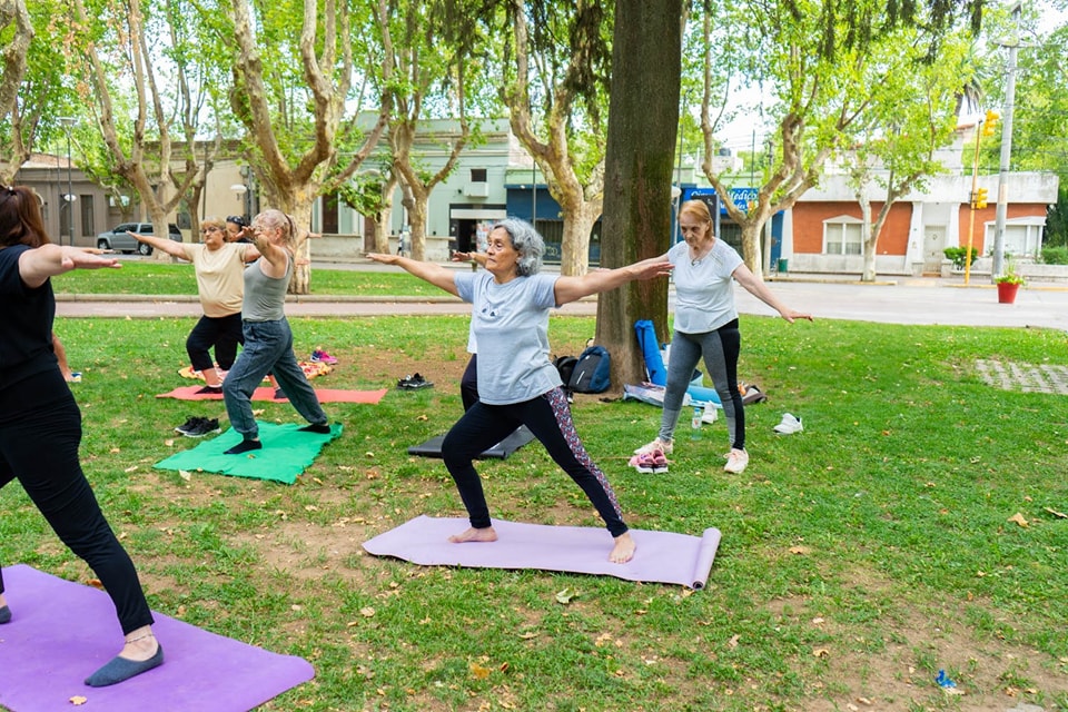 Lee más sobre el artículo Clases de Cogni Corazón en Villa Mercedes: bienestar físico y mental para adultos mayores
