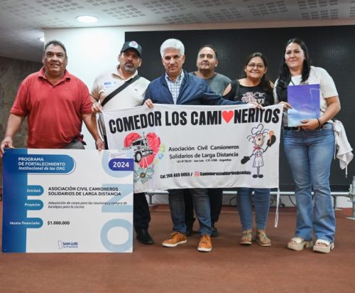 Lee más sobre el artículo El gobernador Poggi destaca el éxito del Programa de Fortalecimiento de las ONG