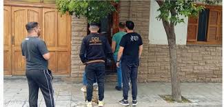 Lee más sobre el artículo Allanaron dos geriátricos en San Luis por maltratos a jubilados y falta de higiene