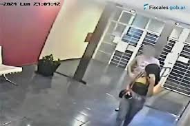 Lee más sobre el artículo Detuvieron a una joven acusada de seducir en apps de citas, drogar a sus víctimas y robarles