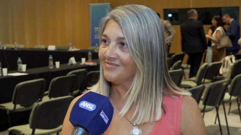 Lee más sobre el artículo “La Beca Universal permite a los chicos focalizarse en lo académico y no tanto en lo económico”