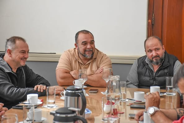 Lee más sobre el artículo Maxi Frontera recibió a los pilotos que competirán en el Rally Puntano