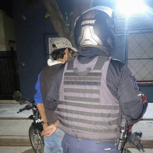 Lee más sobre el artículo Intento de robo en Villa Mercedes: la Policía demoró a un hombre de 33 años
