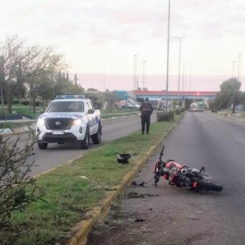 Lee más sobre el artículo Trágico accidente en San Luis: un motociclista pierde la vida en la Avenida Vía del Peregrino