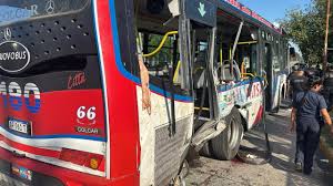 Lee más sobre el artículo Choque fatal en Laferrere: son dos las víctimas fatales