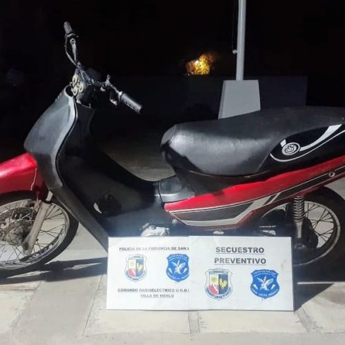 Lee más sobre el artículo Villa de Merlo: la Policía secuestró una motocicleta en estado de abandono y sin documentación