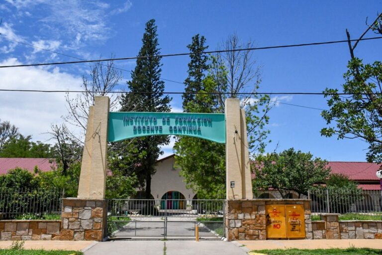 Lee más sobre el artículo Villa Mercedes: Llaman a concurso público para cubrir cargos jerárquicos en el IFDC