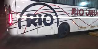 Lee más sobre el artículo Corrientes: un micro llegó a la terminal y descubrieron que arrastraba un cadáver