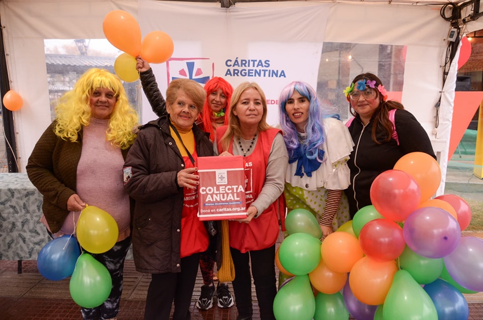 Lee más sobre el artículo Colecta Anual de Cáritas: la solidaridad se hace presente en las calles de la ciudad