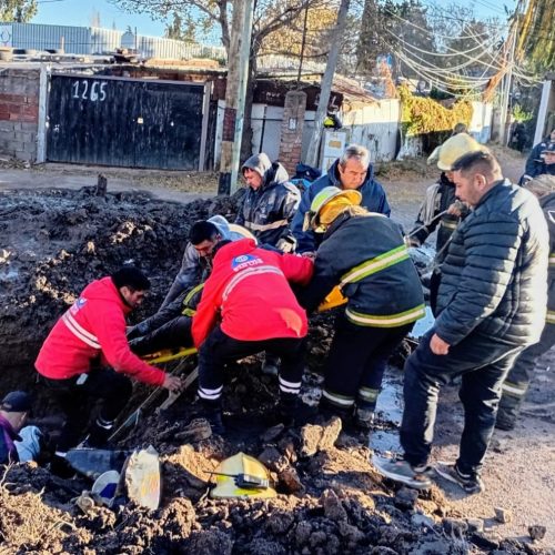 Lee más sobre el artículo San Luis: rescataron a un trabajador que quedó atrapado en un pozo mientras realizaba tareas de mantenimiento