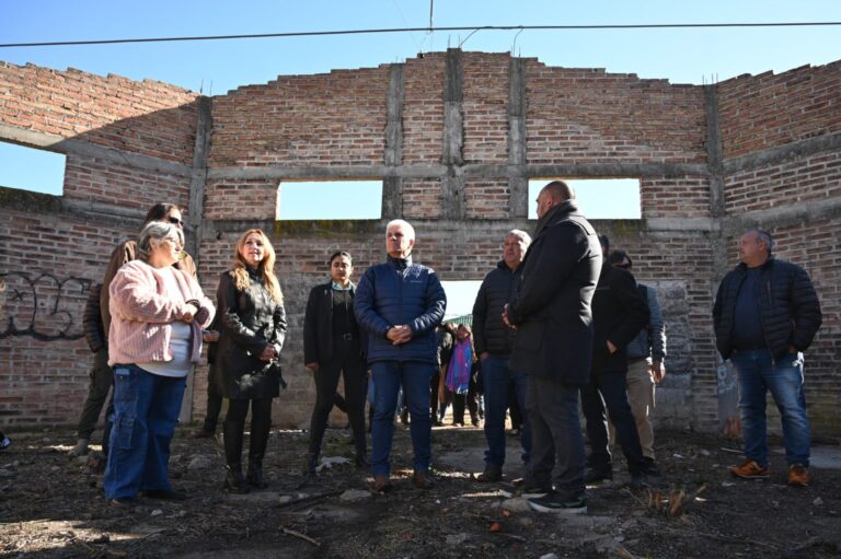 Lee más sobre el artículo Villa Mercedes: el SUM del barrio ‘Viva San Luis’ será una realidad gracias al trabajo conjunto entre Provincia y Municipio