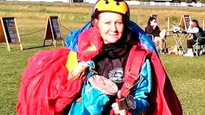 Lee más sobre el artículo Horror en Miramar: una mujer murió al fallar su paracaídas cuando se tiró desde una avioneta