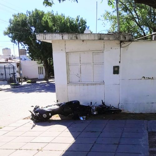 Lee más sobre el artículo Villa Mercedes: un adolescente sufrió graves heridas tras un accidente entre dos motocicletas